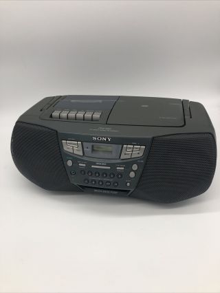 Vintage Sony Cfd - S22 Am/fm Cd Cassette Player Recorder Boombox Mega Bass