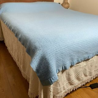 Acrylic Waffle Weave Thermal Blanket Blue Twin Size 86x62 Vintage 2