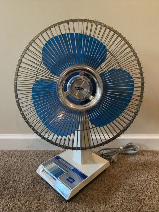 Vintage Dayton Electric 12 " Oscillating Table Fan 3 Speed Blue Blades