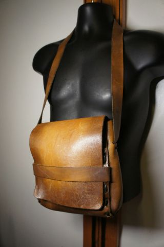 Stunning Vintage Brown Leather Boho Hippie Vtg Shoulder Bag Sling Purse