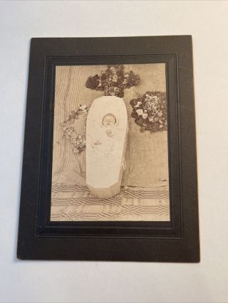 Vintage Baby In Casket Post - Mortem Memorial Photograph Cabinet Card Flowers
