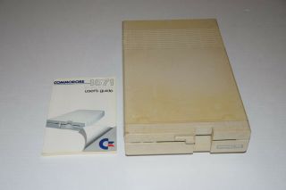 Vintage Commodore 1571 Disc Drive Powers On Won 