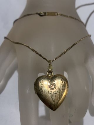 Vintage Lovely Deco Gold Filled Gf Engraved Heart Locket Pendant Chain Necklace