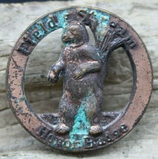 Collectible Field And Stream Bear Honor Badge Pin 27.  6mm Diameter (o3h)
