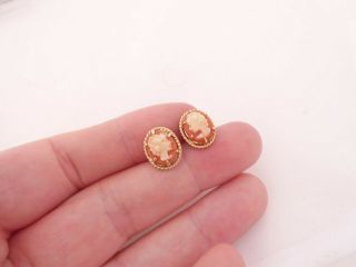 9ct Gold Carved Shell Cameo Stud Earrings,  Vintage Art Deco Design 375