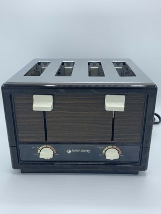 Vintage Black,  Decker Toaster 4 Slice Chrome Wood Look F1 - T420