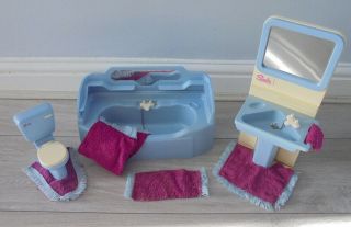 Vintage Sindy Doll Blue Bathroom Set - Bath,  Vanity Sink,  Toilet & Accessories