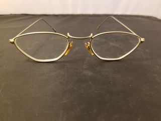 Vintage Circa 1940 - 50s Wire Framed Magnified Glasses With D Yellow Nose Pads Euc