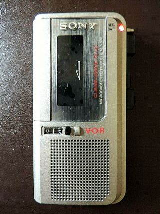 Vintage Sony M - 570v Microcassette Handheld Cassette Voice Recorder Euc