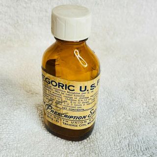 Vintage Brown Glass Paregoric U.  S.  P.  Medicine Bottle Morphine Traverse City MI 3