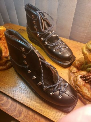 Vintage Parsenn Antique Leather Alpine Downhill Ski Boots Tie Type Mib Size 10 M