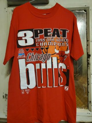 Vtg 90s Chicago Bulls 3 - Peat 1993 Nba World Champions Champs T Shirt Red Medium
