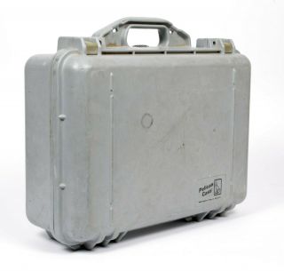 Pelican Protector Case 1520 Grey Vintage Model (ideal For 4x5 Or Medium Format)
