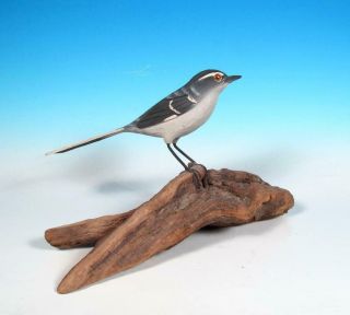 James C.  Powers Tennessee Artist Signed Mockingbird Vintage Bird Wood Carving
