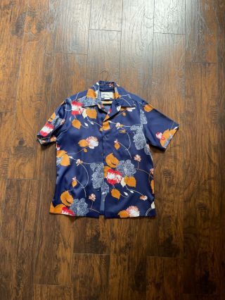 Vintage Tori Richard Made In Honolulu / Hawaiian Shirt Medium