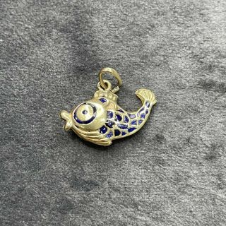 Retro Vintage 9ct Yellow Gold Traditional Charm Blue Enamelled Fish 1969 1.  02g