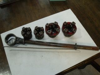Vintage Oster Pipe Threader With 4 Dies 1/2 " 3/4 " 1 " And 1 1/4 "