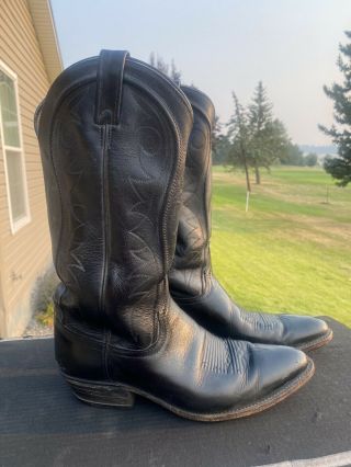 Mens 8.  5 D Vintage Dan Post Leather Cowboy Boots