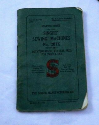 Vintage SINGER No.  201K Instruction Book and Accessories Collectable 3