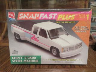 Amt Snap Fast Plus Chevy C3500 Street Machine 1/25
