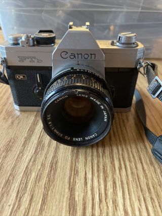 Vintage Canon Ftb Ql 35mm Film Camera 50mm 1:1.  8 Lens