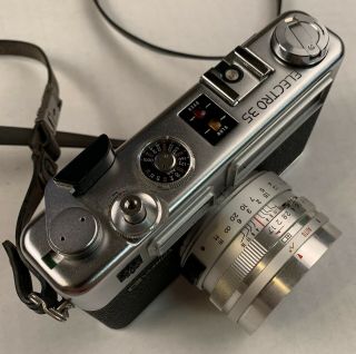 Yashica Electro 35 Gsn Rangefinder Film Camera W/ Case Vintage