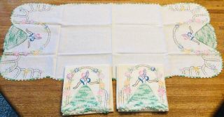 Vtg Pillowcase Pair Southern Belles W/dresser Scarf Hand Embroidered Crocheted