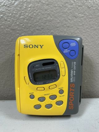 Vintage Sony Sports Walkman Avls Wm - Sxf39 Radio Cassette Player Great