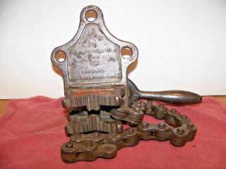 Vintage Vulcan No.  1,  1/8 Up To 2 " Pipe Chain Vise