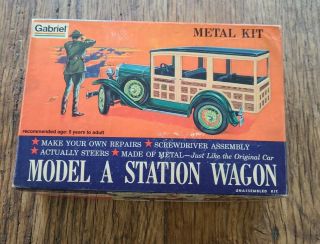 Vintage 1960s - 70s Hubley Model A Station Wagon 4858 Metal Car Model Kit