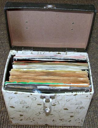 Vintage 45 Rpm Carry Case W/52 Records; Beatles,  Michael Jackson,  Elton John