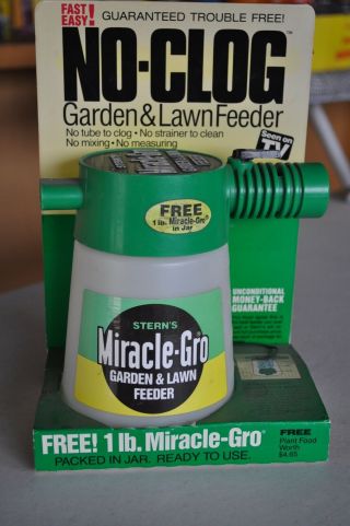 Vintage Stern’s Miracle Gro Garden & Lawn Feeder Pre - Owned
