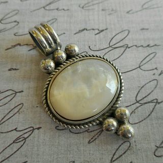 Vintage 950 Sterling Silver Mother of Pearl Pendant P18C9 2