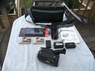 Vintage 1995 Jvc Compact Vhs Camcorder Gr - Ax700/ax400 With Leather Case Wsc