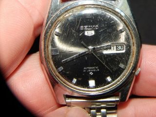Vintage Seiko 5 Automatic Watch With 21 Jewels Day & Date Japan 6119 - 8170t.