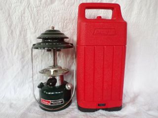 1986 Vintage Green Double Mantle Coleman Lantern & Red Carrying Case 288a700