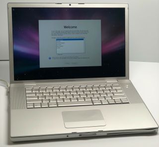 Vintage Macbook Pro 15” (2007) Ma896ll - 2.  4ghz 4gb 500gb As - Is Mv3327