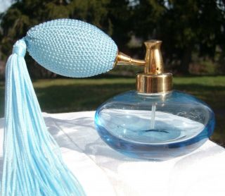 Vintage Devilbiss Hand - Blown Blue Crystal Perfume Atomizer Bottle W/new Bulb