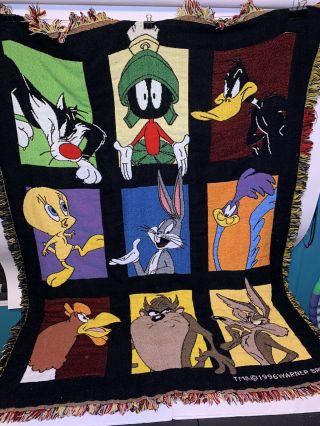 Vintage Looney Tunes 1996 Tapestry Throw Blanket Bugs Bunny Marvin Taz Tweety