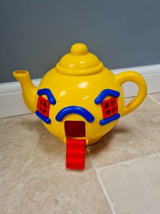 Vintage Bluebird Big Yellow Teapot 1981 | Retro Toy