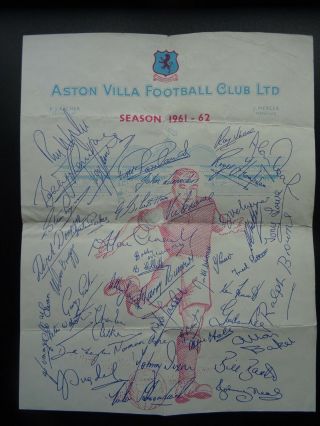 Vintage 1961 - 62 Aston Villa Football Club Autographes Pre Printed Memorabilia