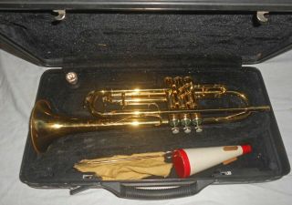 Vintage 1970s King Cleveland 600 Trumpet - Blessing 7c Mouthpiece - Hard Travel Case