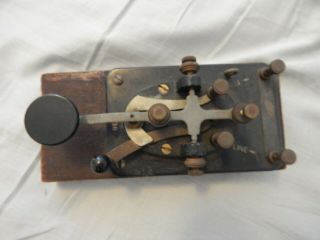 Vintage Wwii Us Military Lionel J - 38 Telegraph Morse Code Key (wood Mounted)