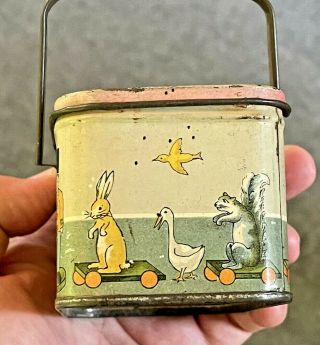 RARE Vintage Iten Biscuit Co.  Animal Cookies Tin in 3
