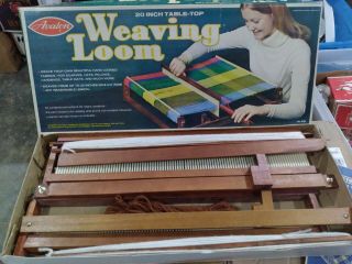 Vintage Avalon 20” Table Top Wood Weaving Loom - Complete With Instructions