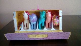 Vintage My Little Ponies And Carry Case Plus Accessories
