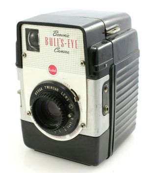 Kodak Brownie Bulls - Eye Camera For 620 Film.  Vintage Bakelite Camera.
