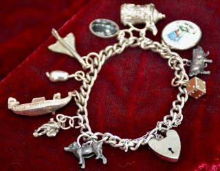 Ladies Vintage 925 Sterling Solid Silver Charm Bracelet & 7 Sweet Charms