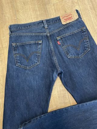 Vintage Levis 501 Jeans W32 L32 Straight Leg Fit Dark Blue Wash