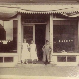 Early 1900s Cabinet Photo Sioux City Iowa Vienna Bakery Henry Metz Owner